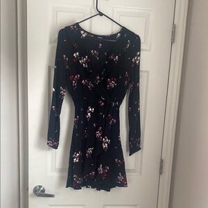 Express Black Floral Long Sleeve Dress